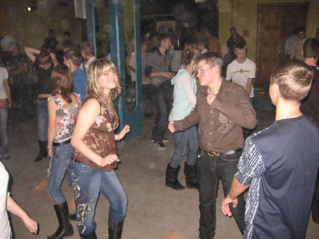 3_232.jpg